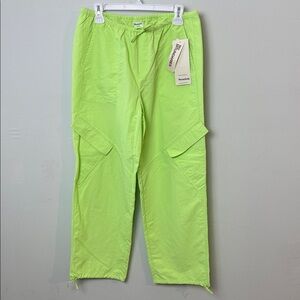 🆕 NO BOUNDARIES Parachute Bright Neon Green Cargo Pants ~ S(4-6)